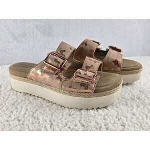 Clarks Ultimate Comfort Slide Sandal Platform Pink Gold Camouflage Leather Upper